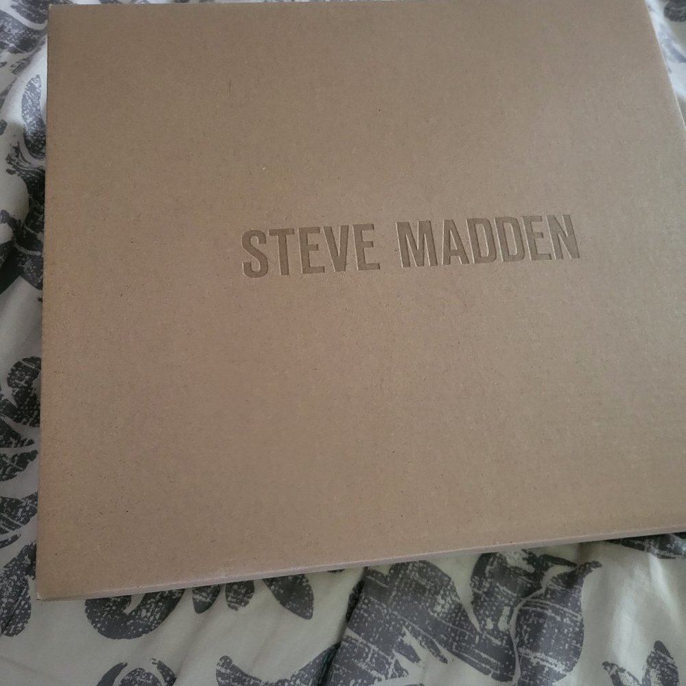 Steve Madden Tan Leather Size 8